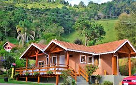 Chalés Fazenda Vale Da Mata Casa De Hóspedes